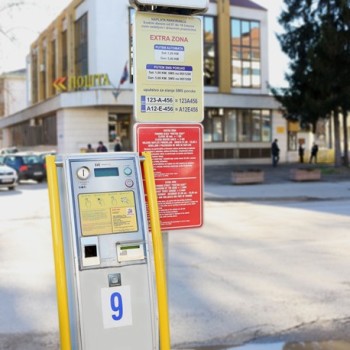 009 retuširan aparat 009 retuširan aparat